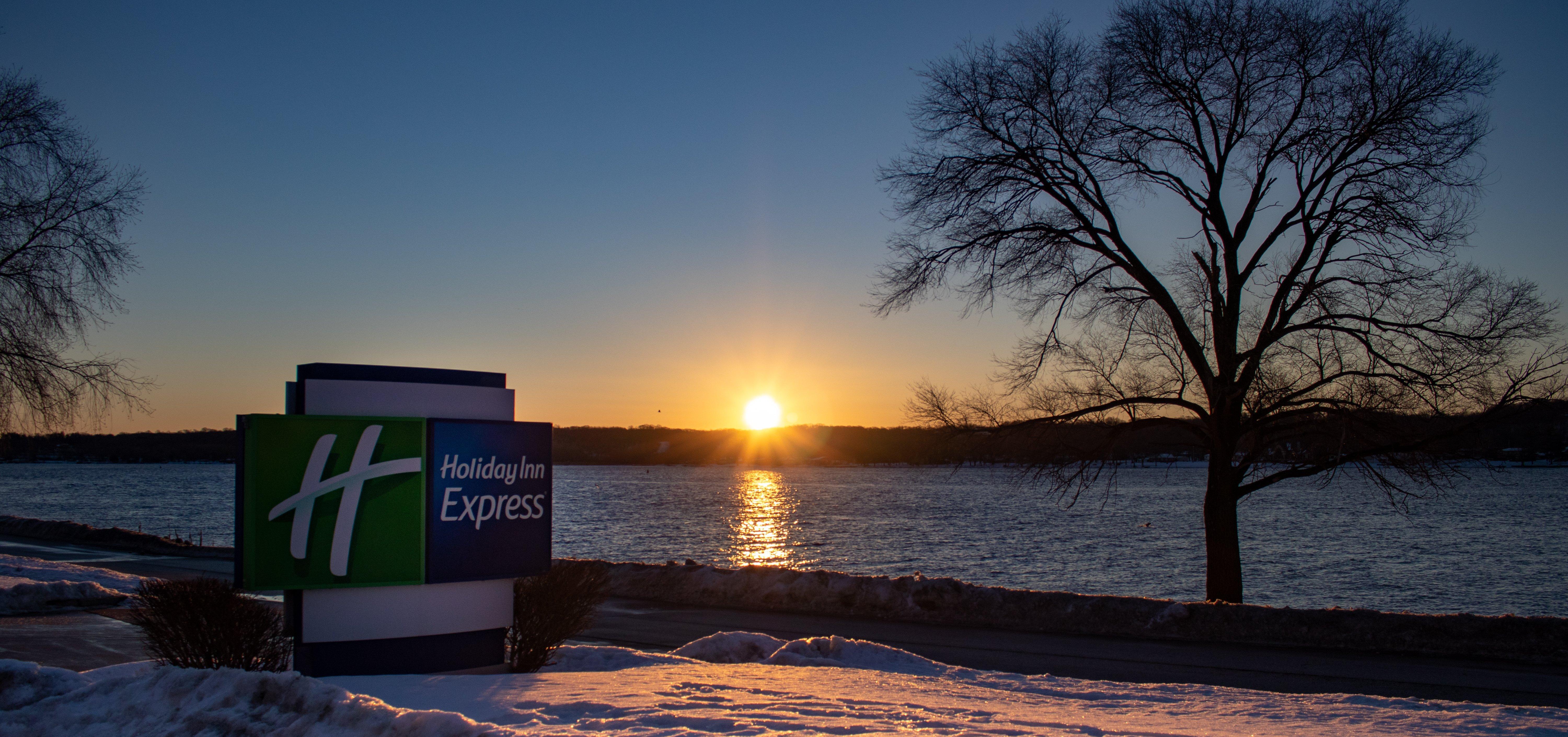 Holiday Inn Express Le Claire Riverfront-Davenport By Ihg Exteriér fotografie