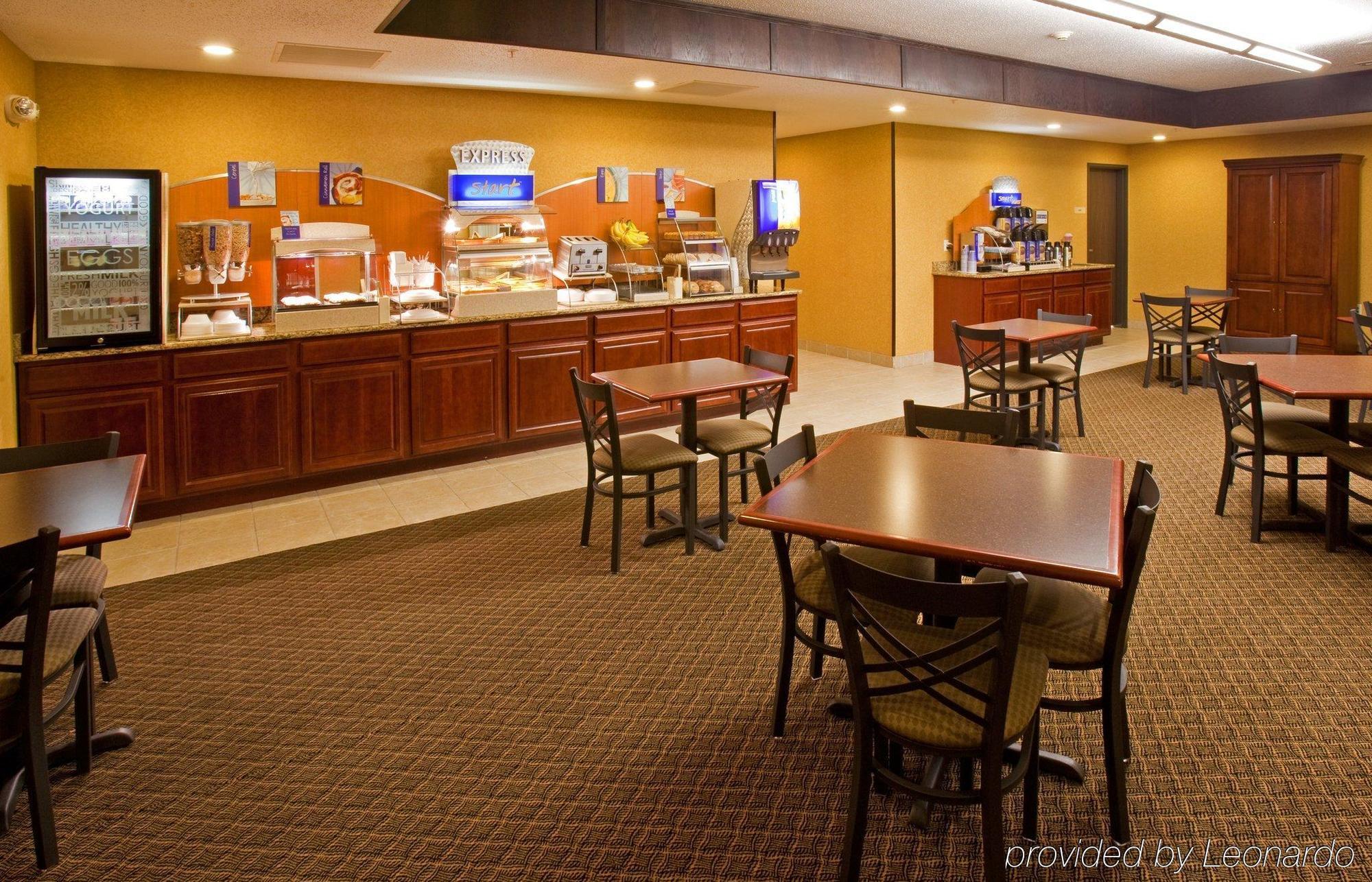 Holiday Inn Express Le Claire Riverfront-Davenport By Ihg Exteriér fotografie